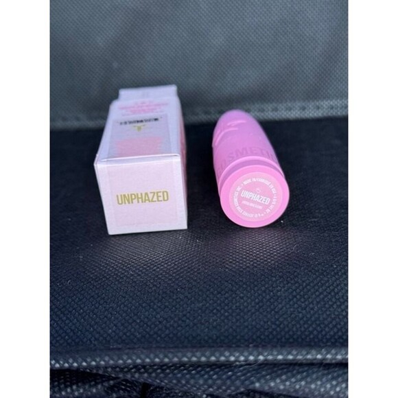 Brand New! Unphazed - Jeffree Star Velvet Trap Lipstick BNIB NWT - Picture 3 of 4